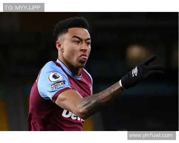 半场:西汉姆2-1纽卡,墨菲破门,帕奎塔国际波 半场:西汉姆2-1纽卡,墨菲破门,帕奎塔国际波